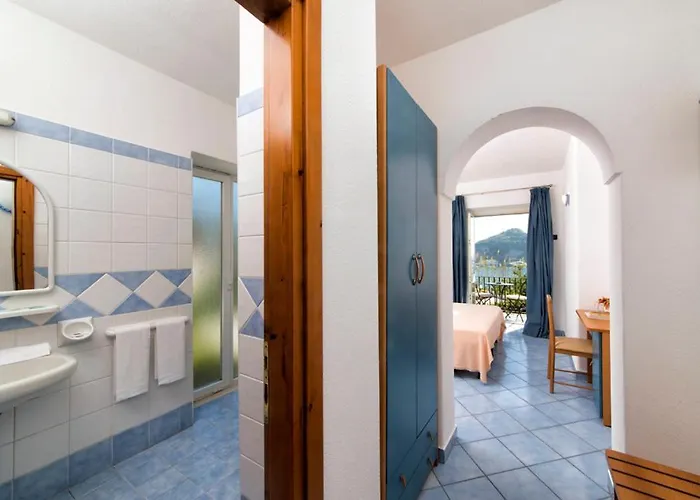 Hotel Casa Gerardo Sant'Angelo (Isola d'Ischia)