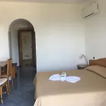 Casa Gerardo Hotel 3*